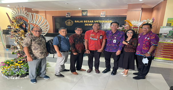 Further Cooperation Planning: The Leaders of Faculty of Veterinary Medicine, Udayana University Visit the Denpasar Veterinary Center.